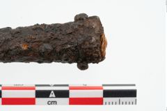 Etikett zu Bronzemehrkopfnadel (NHMW-PRAE-073850)